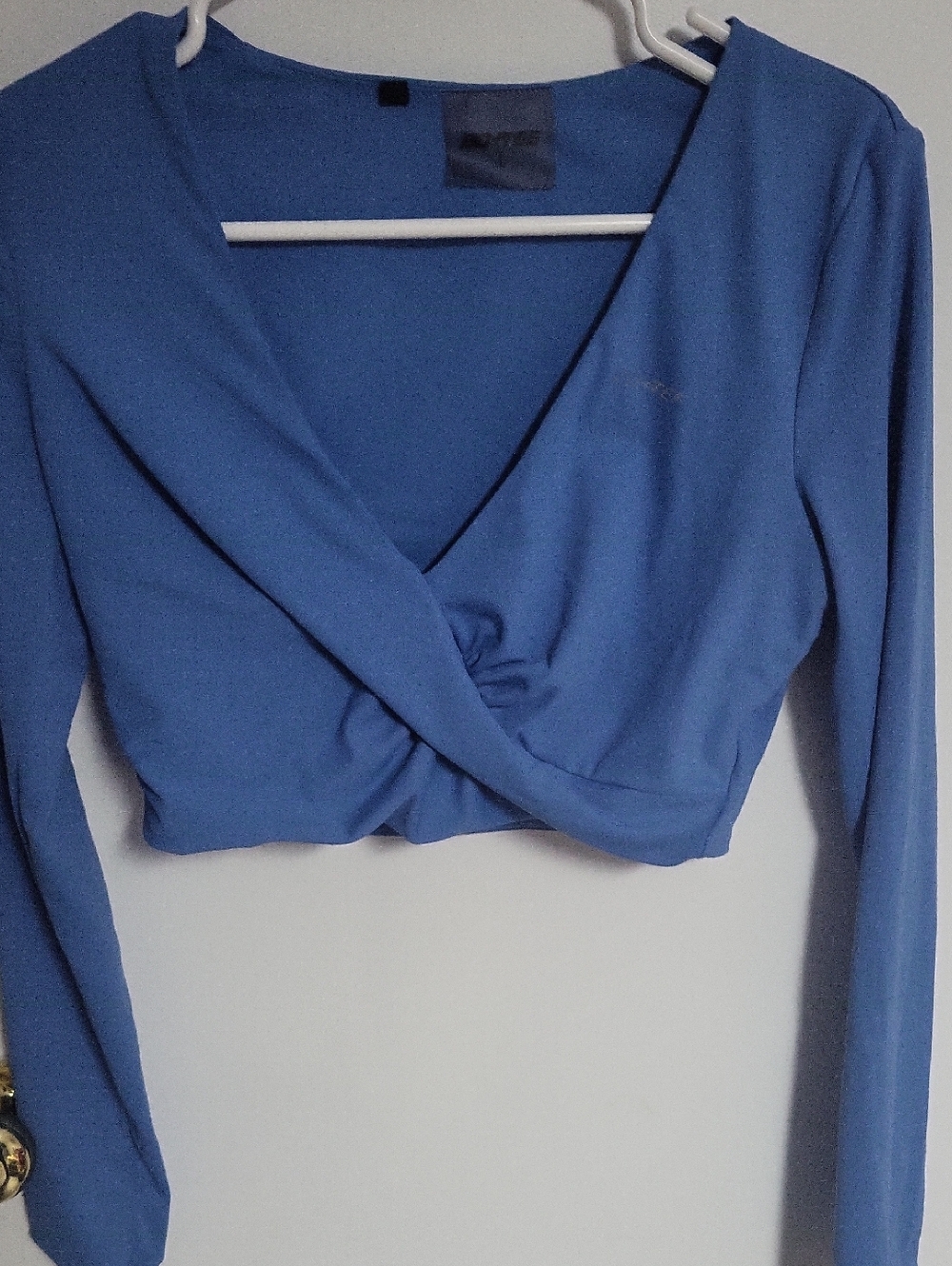 Boo+Tee Blue Long-Sleeve Twist Front Crop Dress Top